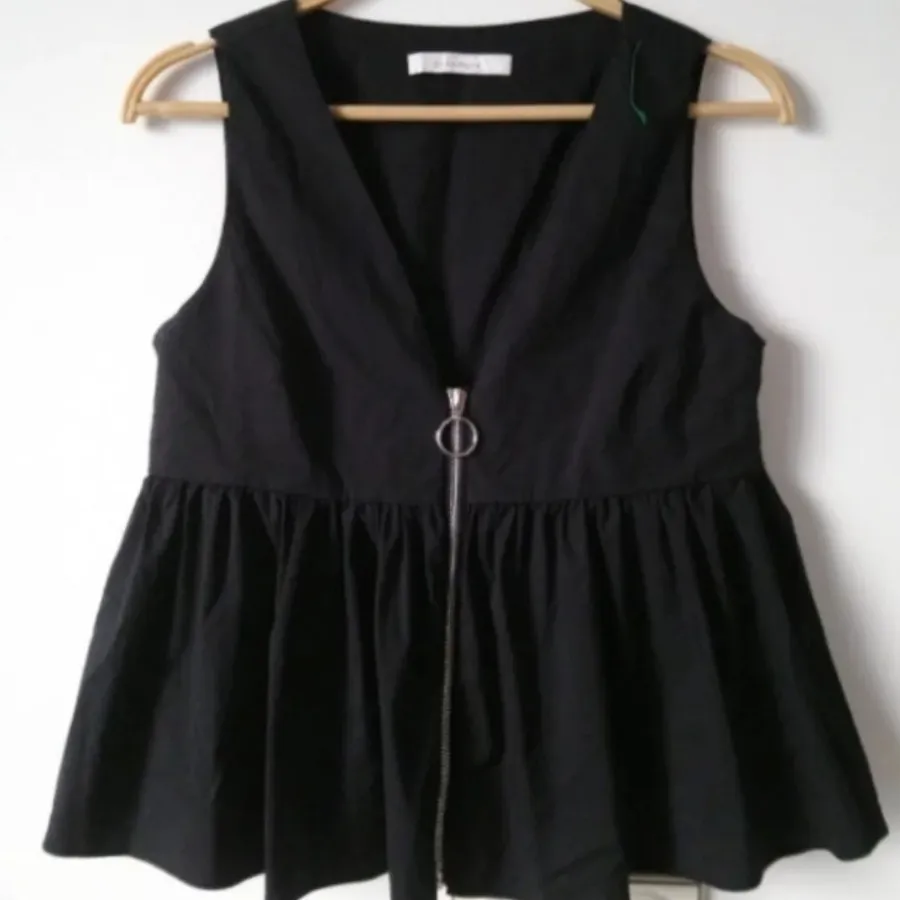 جلیقه عروسکی دخترانه