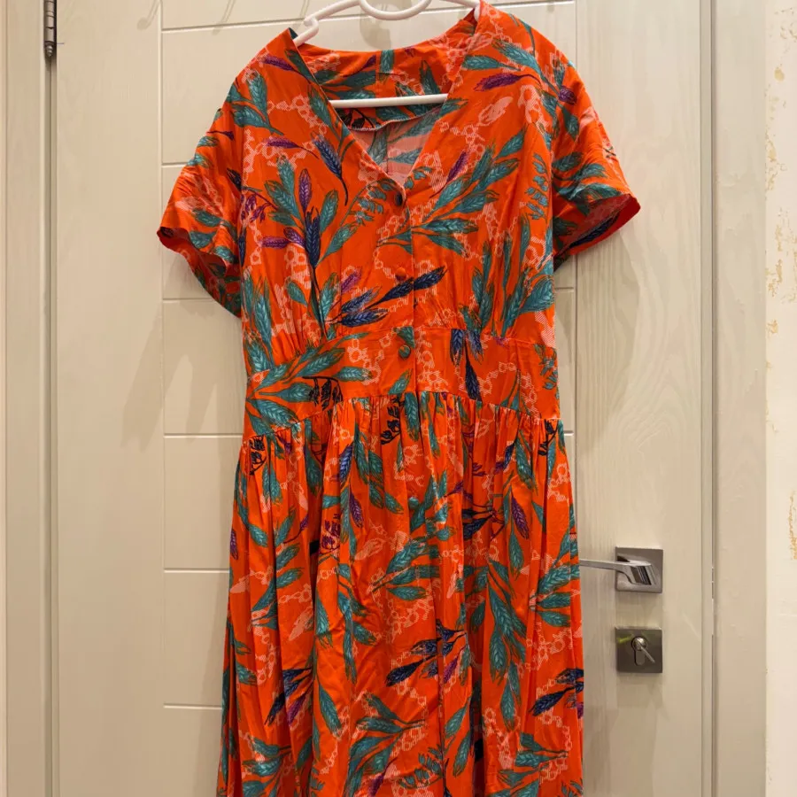 پیراهن ساحلی نخی