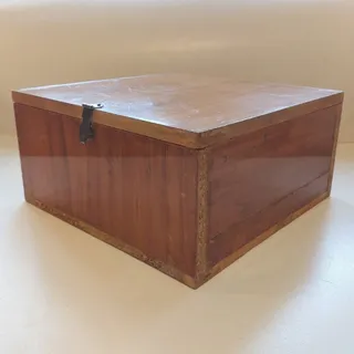 جعبه چوبی