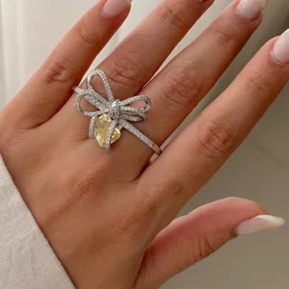 انگشتر ترند جواهری