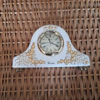 ساعت رو میزی