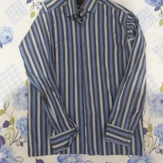 پیراهن مردانه