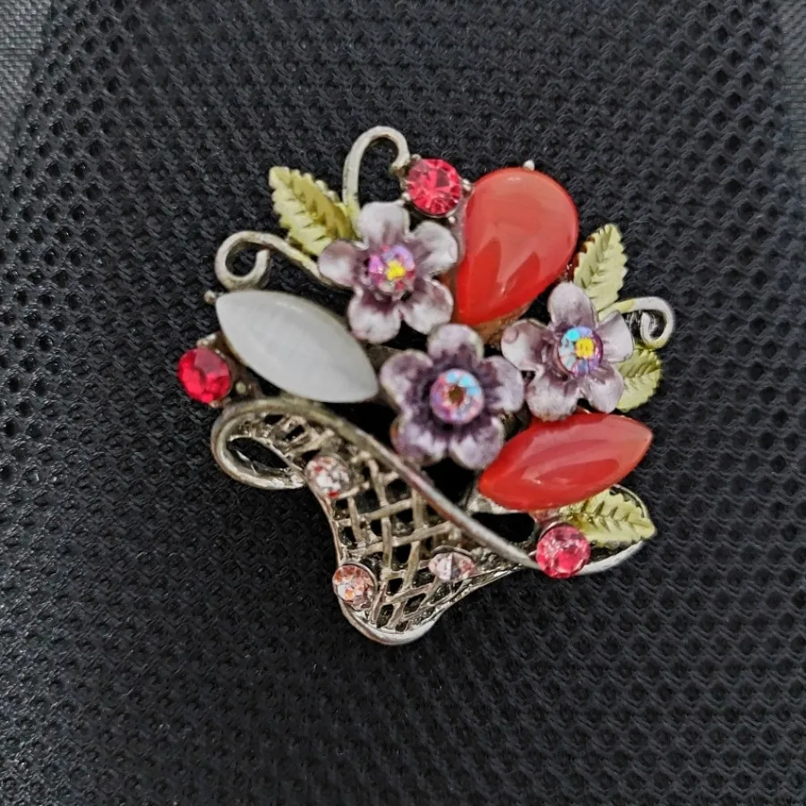 گل سینه/ سنجاق سینه