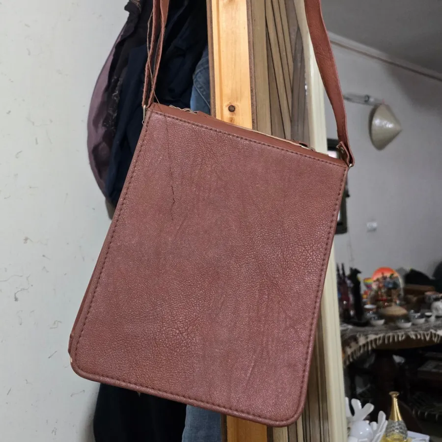 کیف  زنانه و مردانه