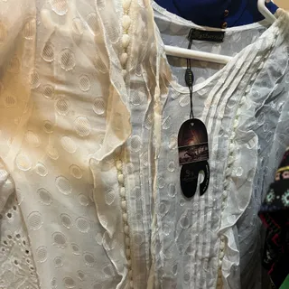 شومیز حریر سفید