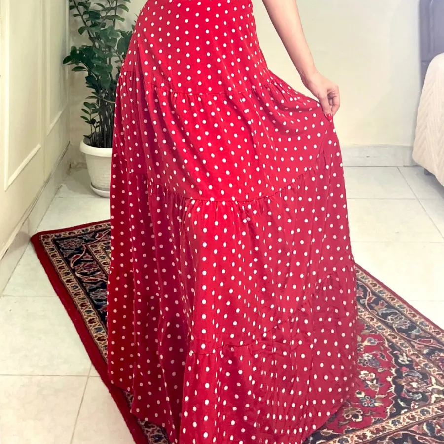 دامن مهمونی قرمز