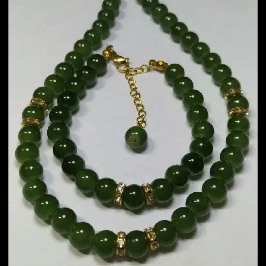 گرد نبند و دستبند یشم