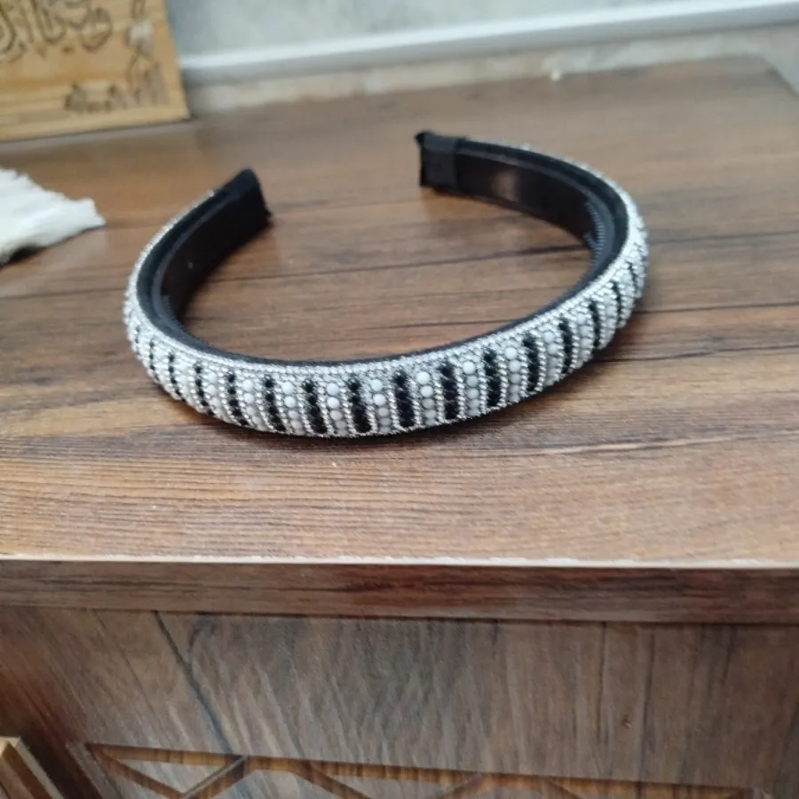 تل فول‌ نگین