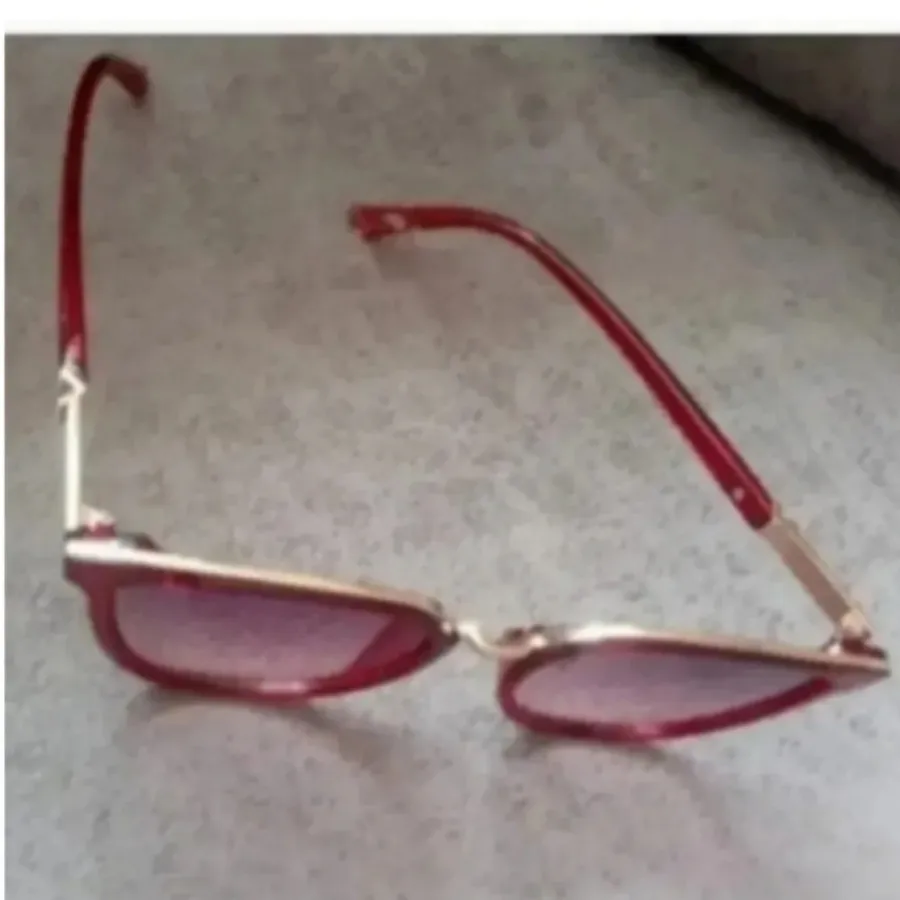 عینک آفتابی