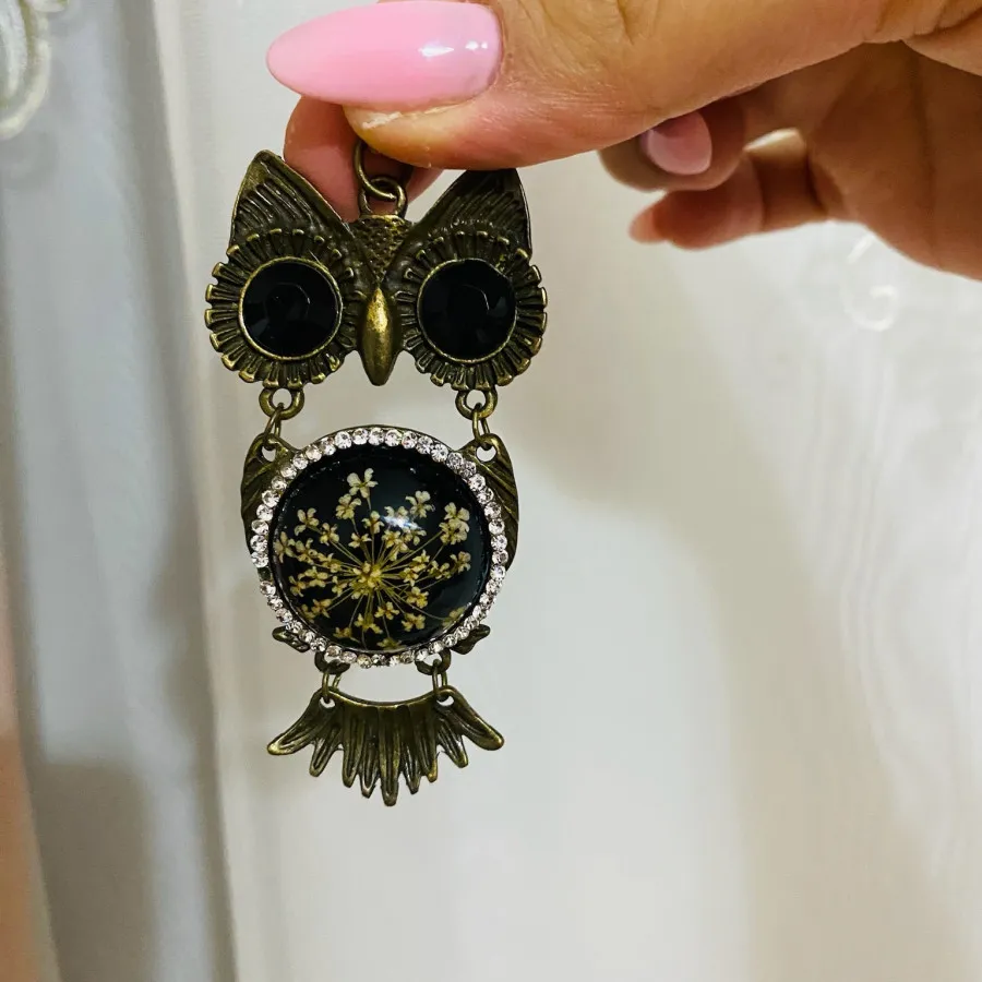 گردنبند و پلاکها