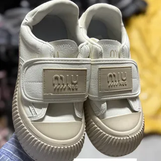 کتونی وارداتی