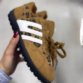 کتونی وارداتی