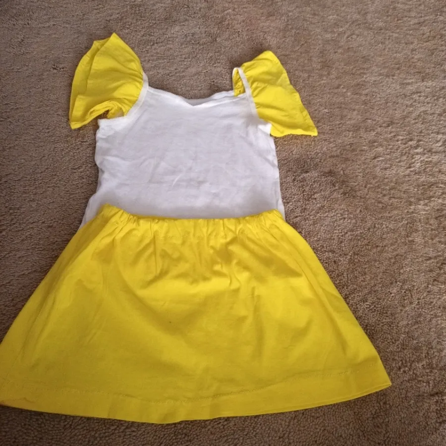 بلوز و دامن