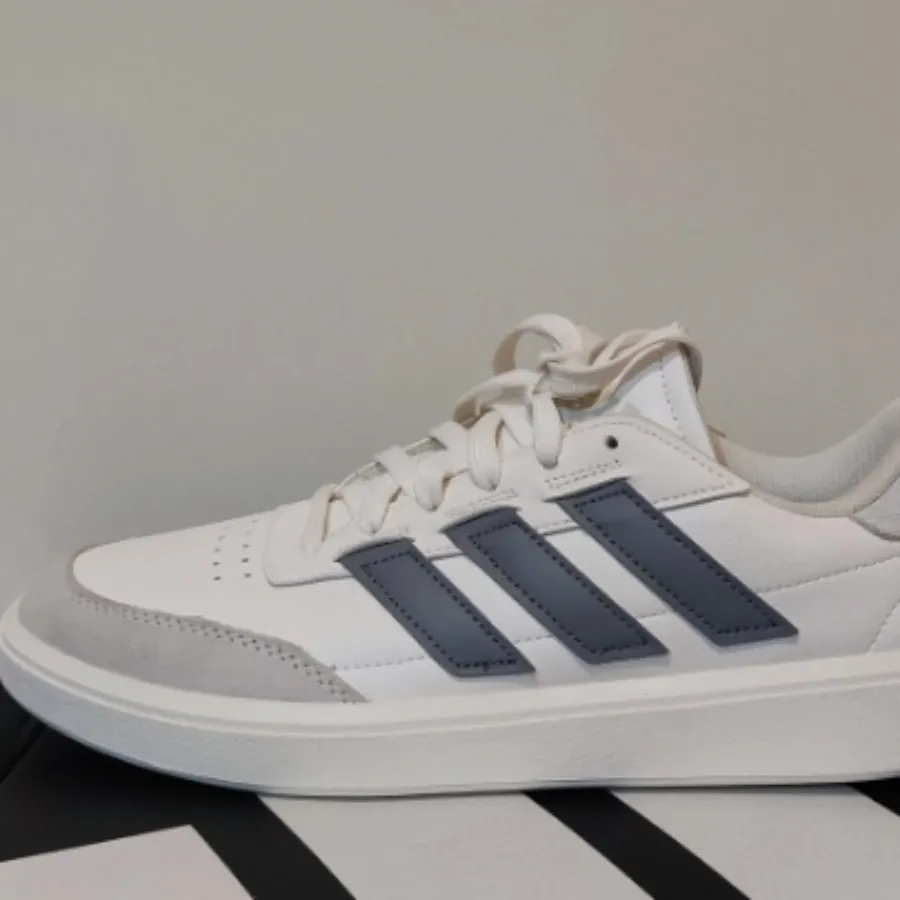 کتونی آدیداس