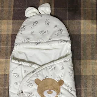 قنداق فرنگی نوزاد