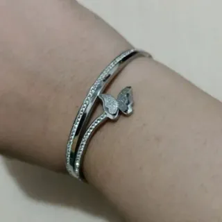 دستبند پروانه