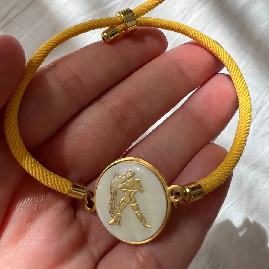 دستبند ماه تولد بهمن