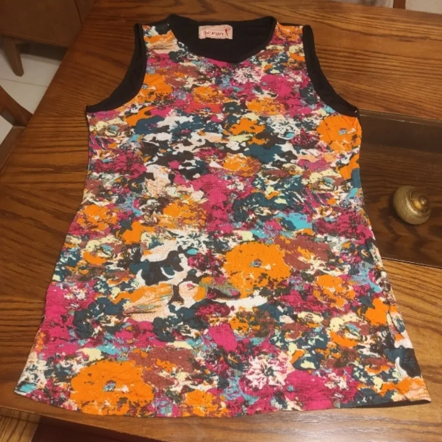 تیشرت تاپ زنانه و دخترانه