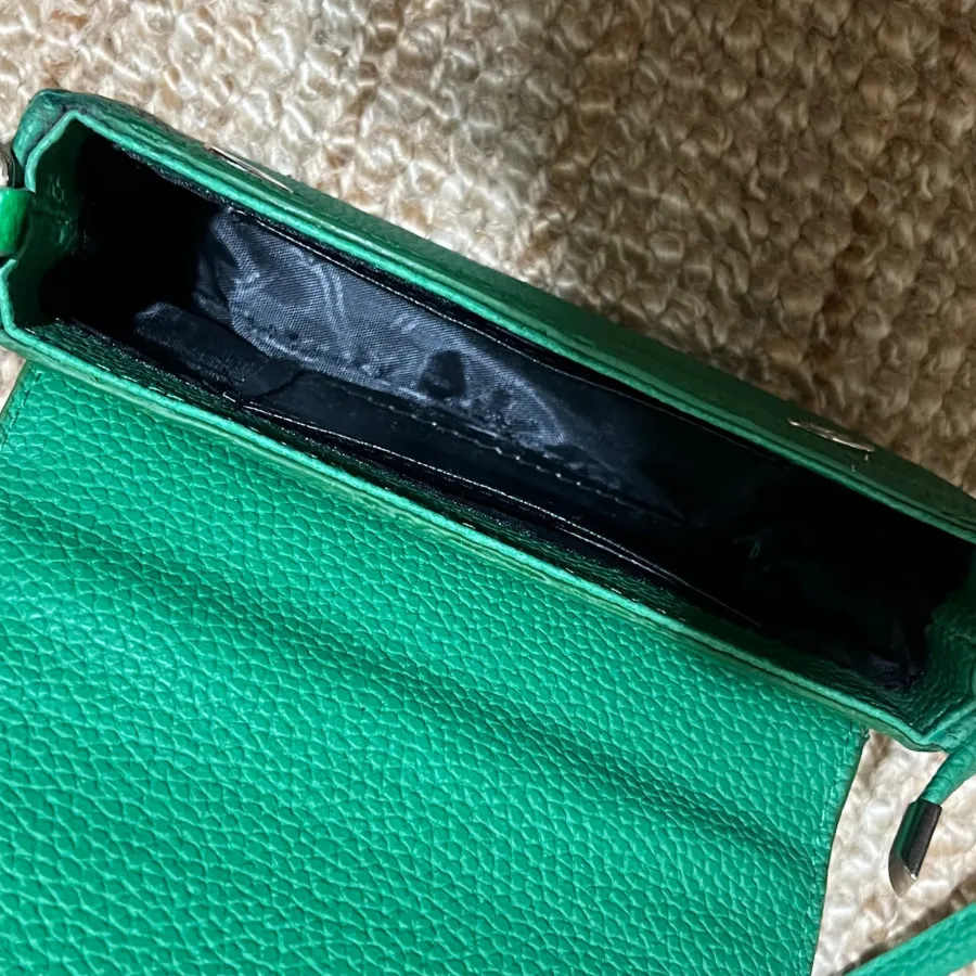 کیف و شال برند زارایی