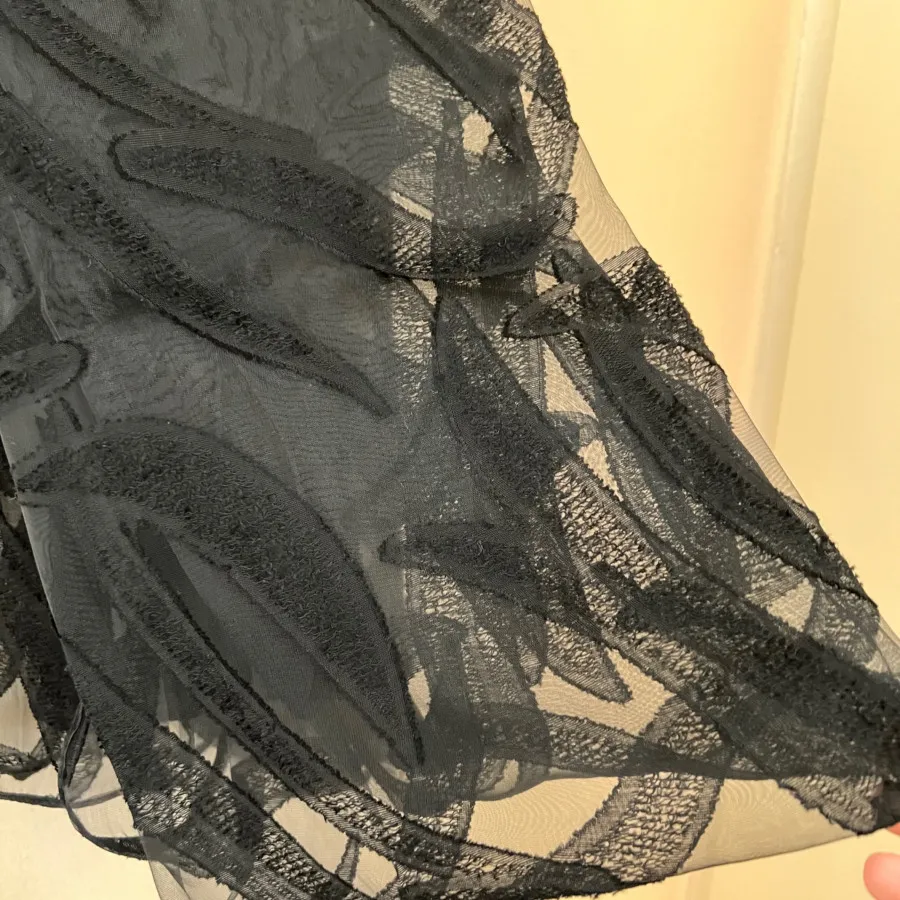 شال مشکی حریر نو نو