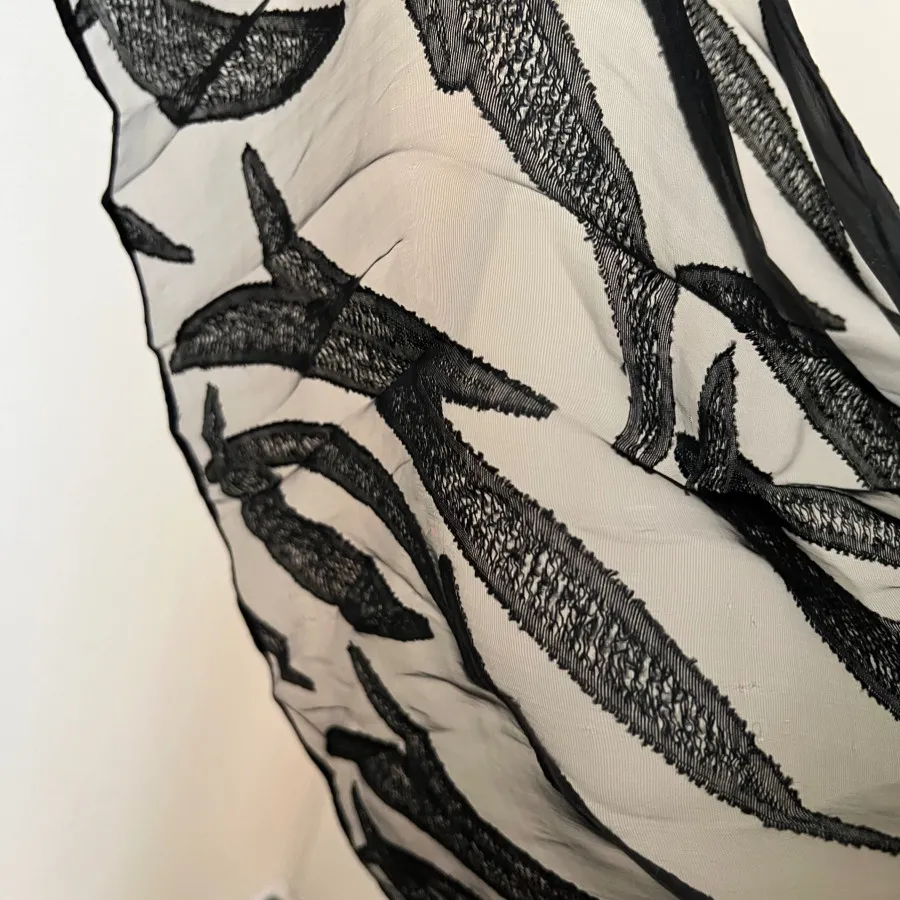 شال مشکی حریر نو نو