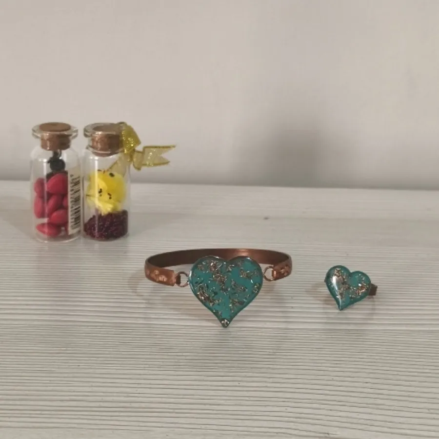 انگشتر و دستبند مسی آبی