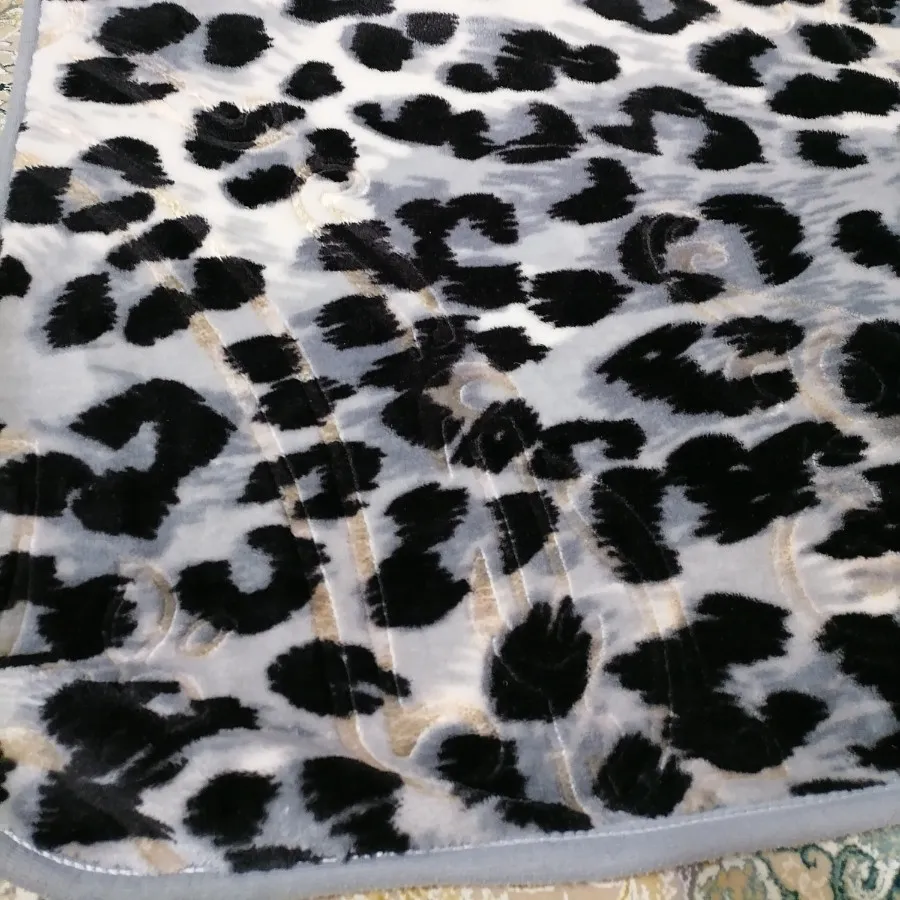 پتو پلنگی گلبافت