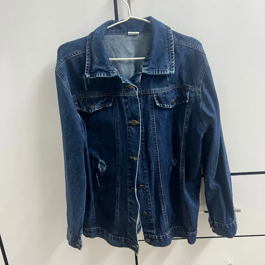 کت جین برشکا