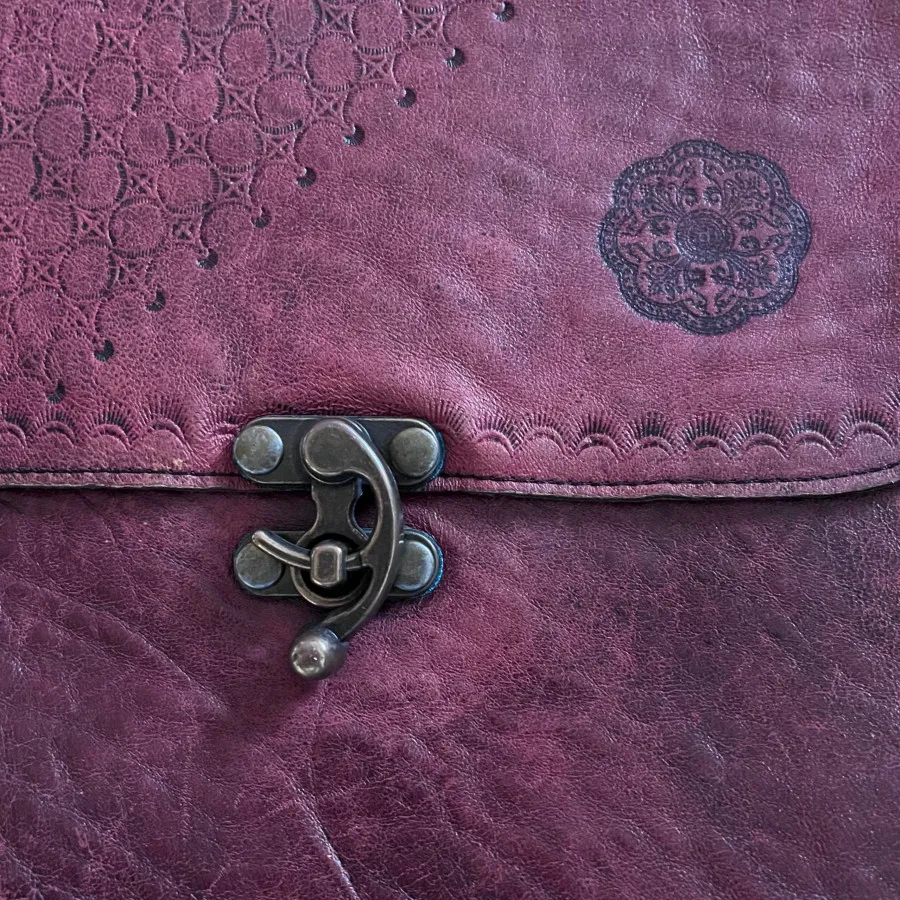 کیف چرم هندی