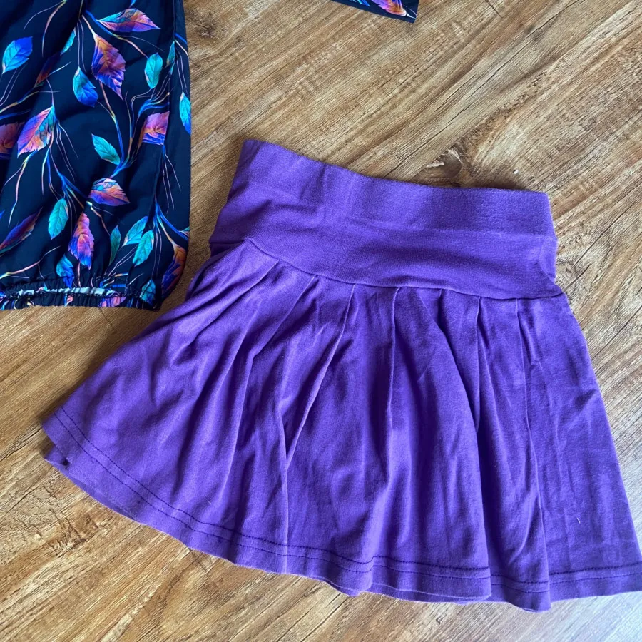 شومیز و دامن دخترانه