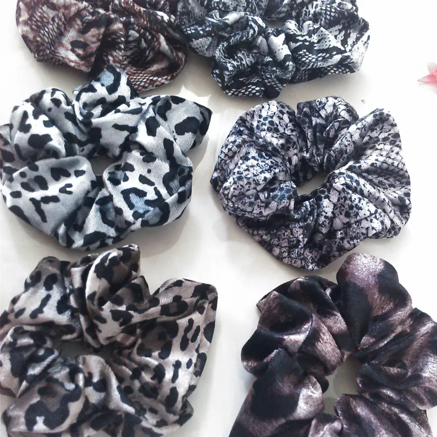 کش مو مخملی پلنگی