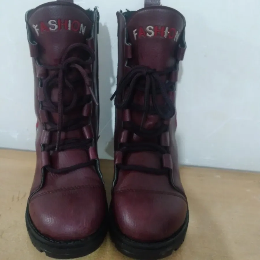 نیم بوت ترک