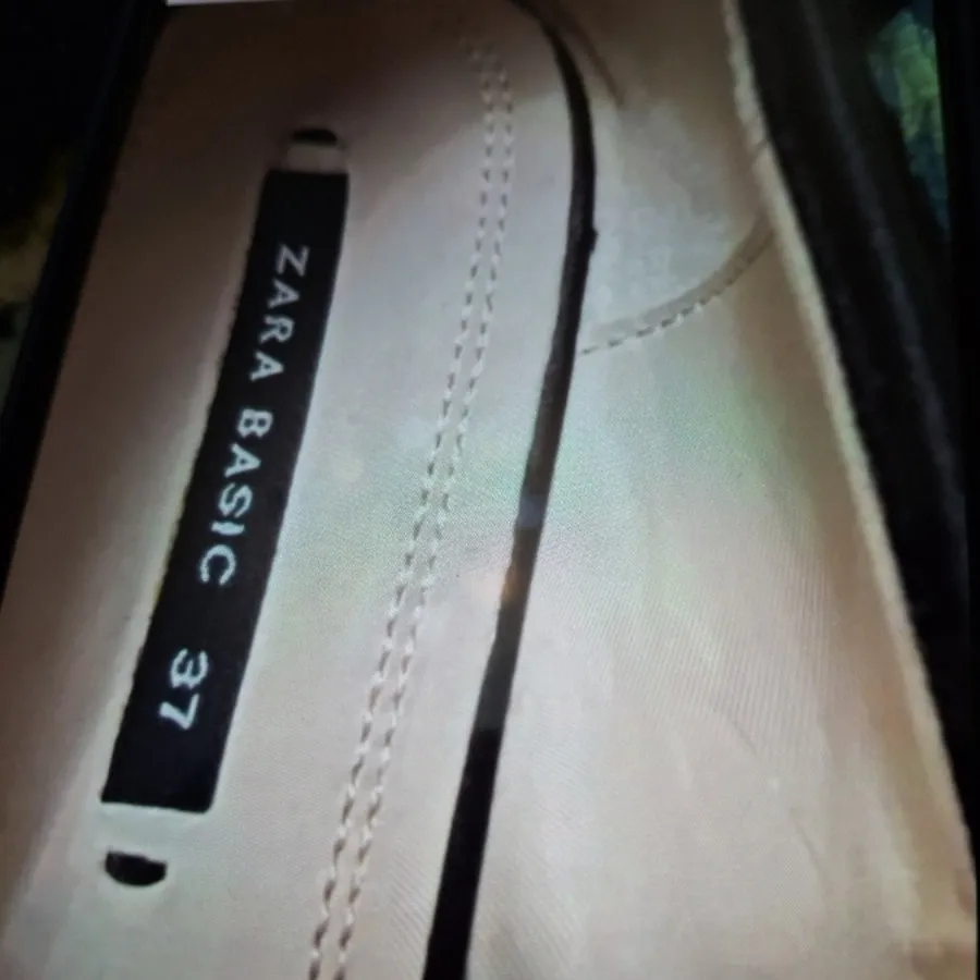 کفش کالجزاراسایز 37