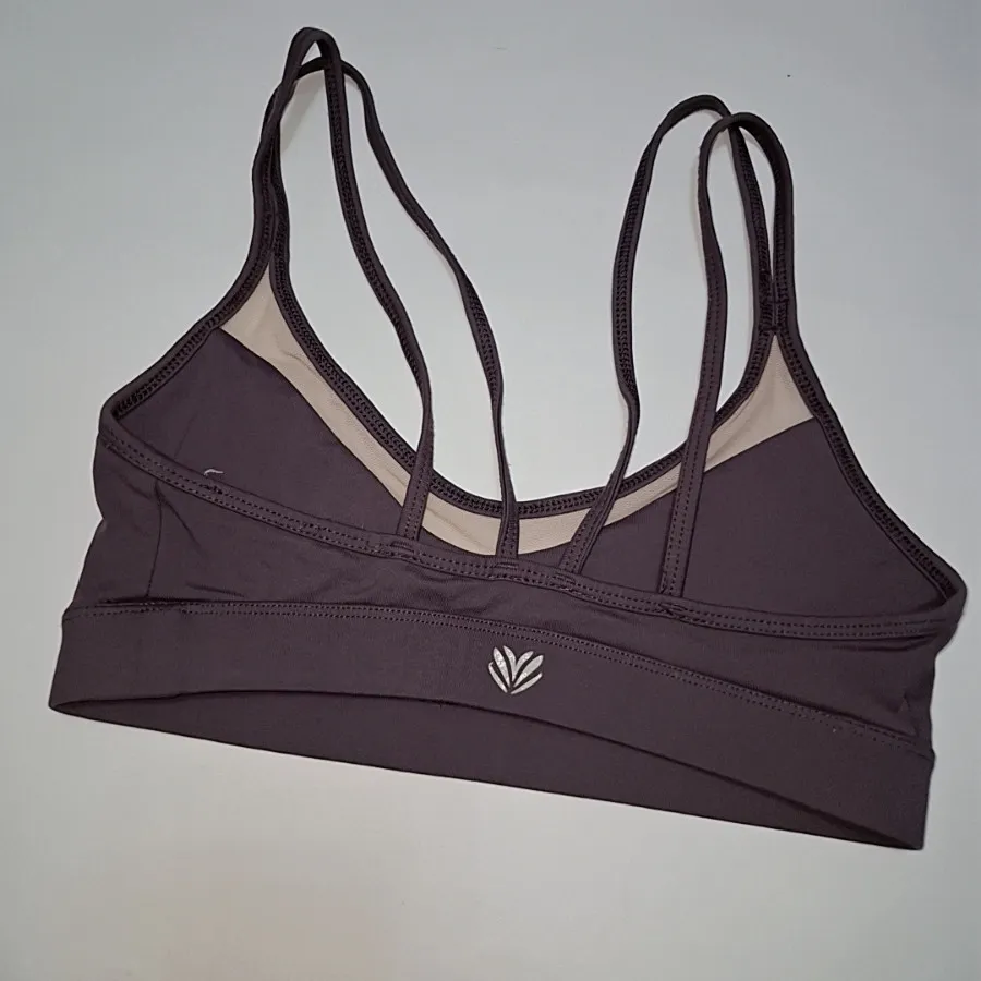 نیم تنه ورزشی pull&bear