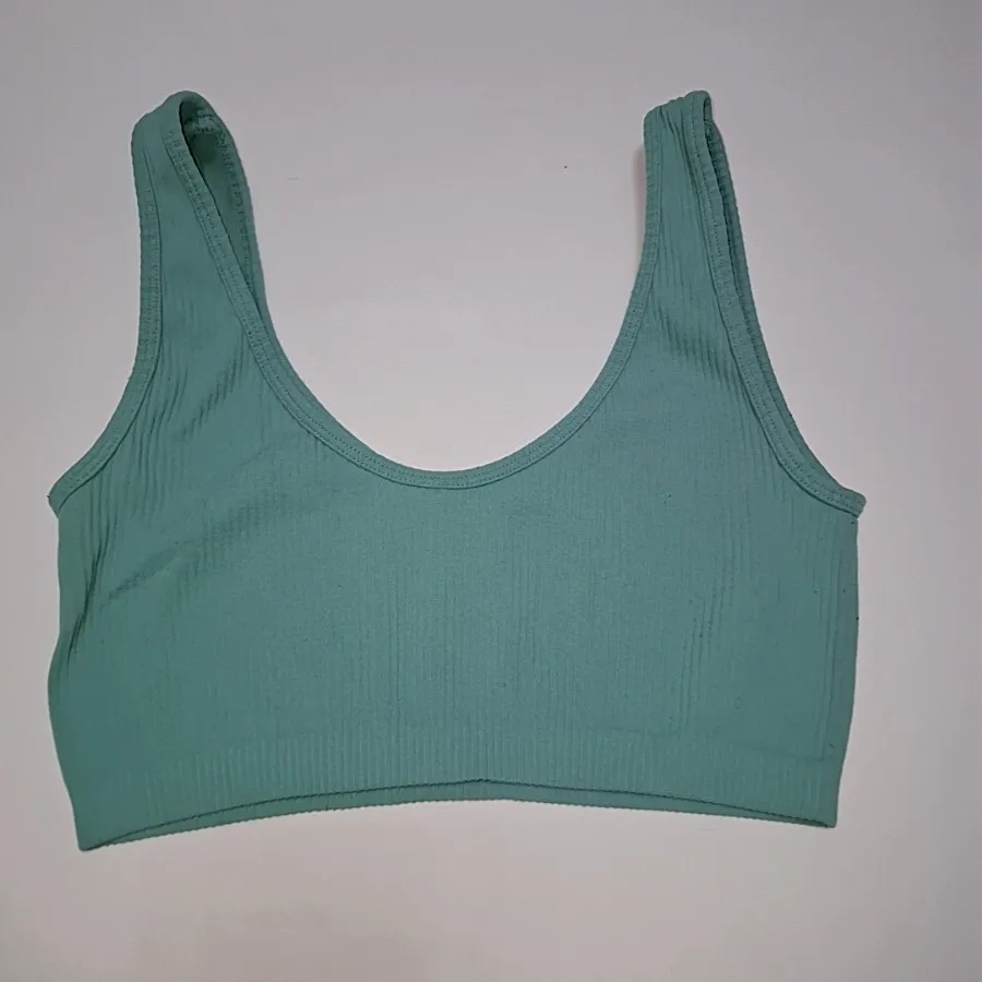 نیم تنه ورزشی pull&bear