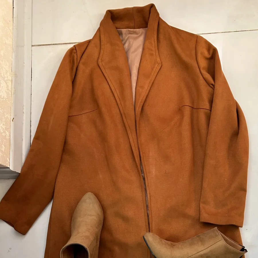 پالتوفوترآسترداررنگ شتری