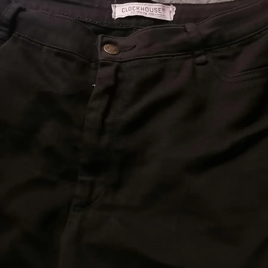 شلوار جین زنانه