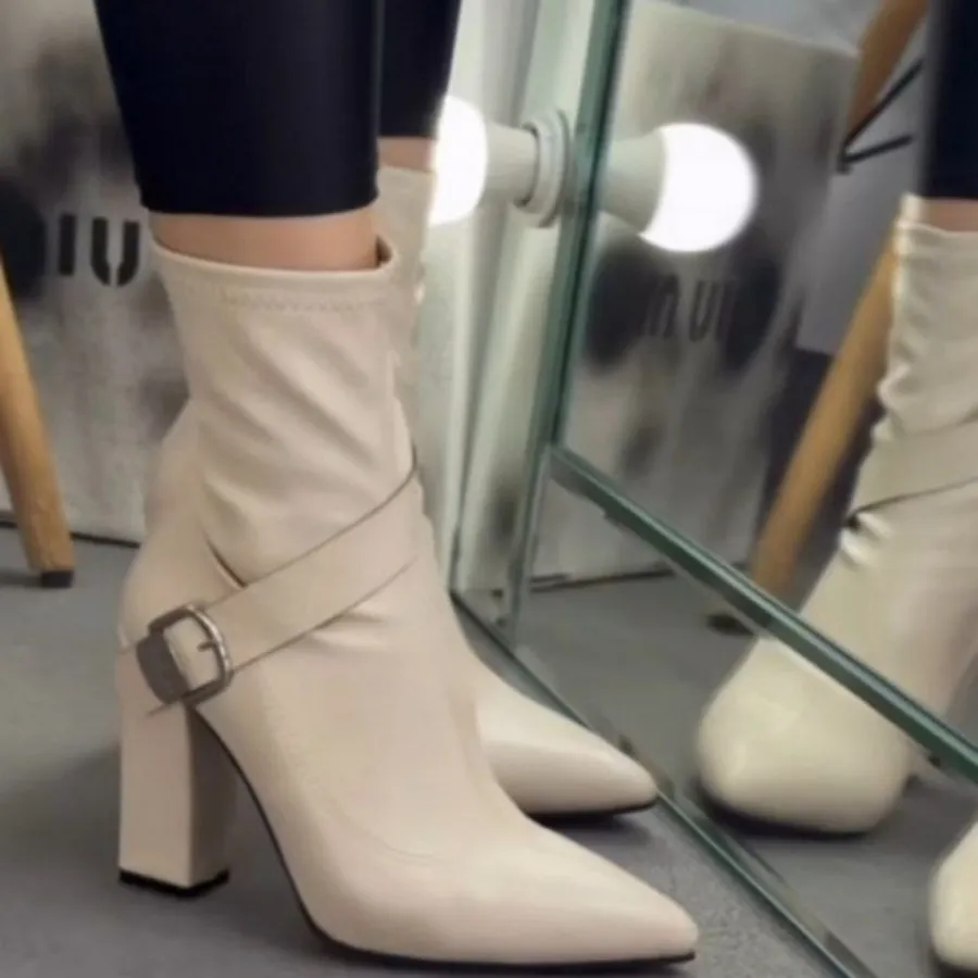 بوت کمربندی پاشنه 9سانت