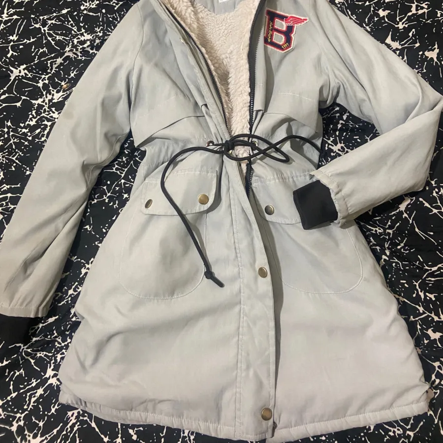 پالتو داخل پشمی