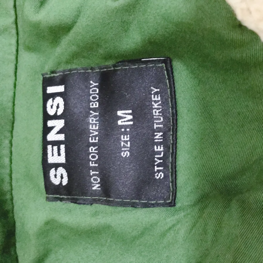 پالتو داخل پشمی