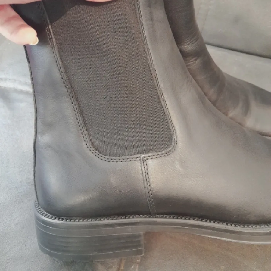 نیم بوت چرم گاندو