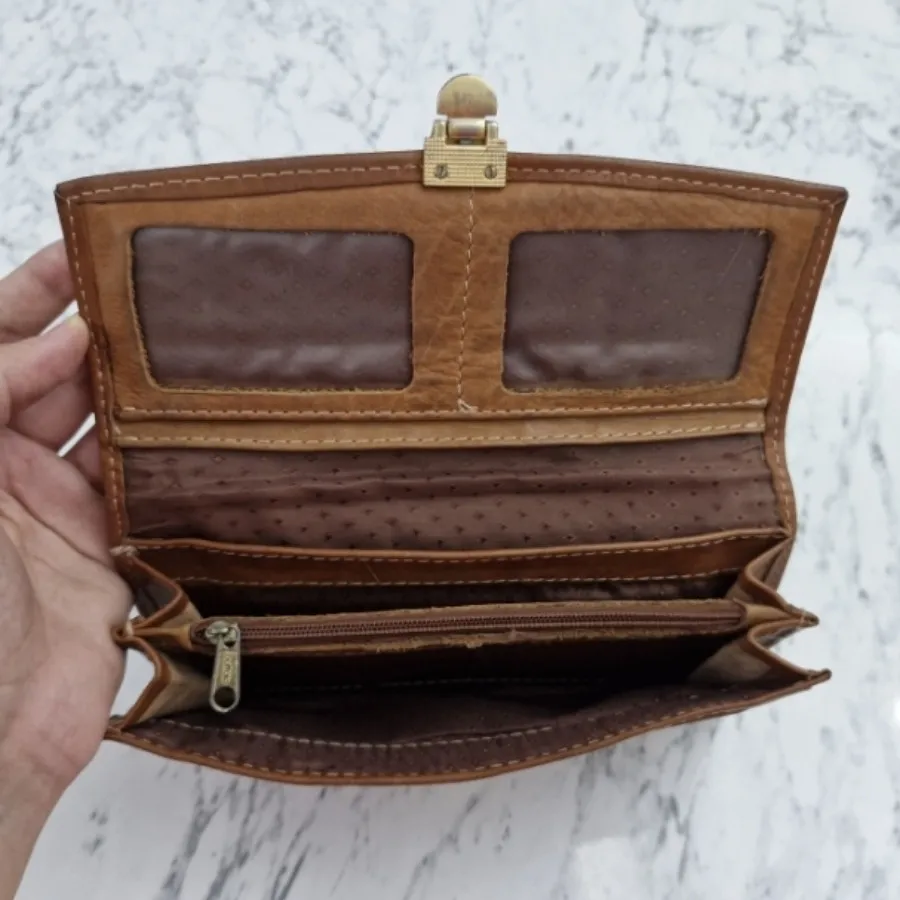 کیف پول زنانه