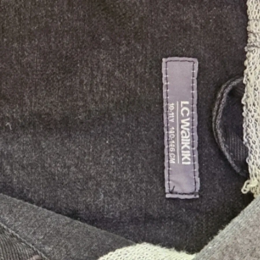 کت جین کلاهدار  ال سی