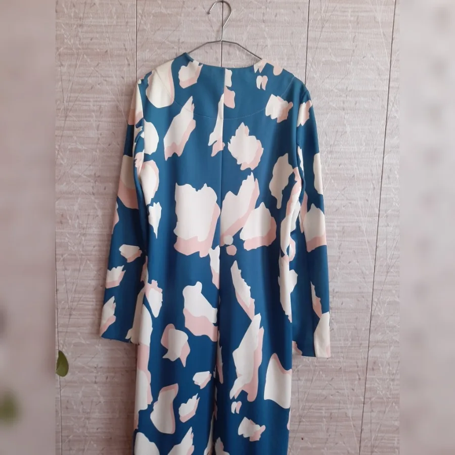 مانتو آبی سفید صورتی