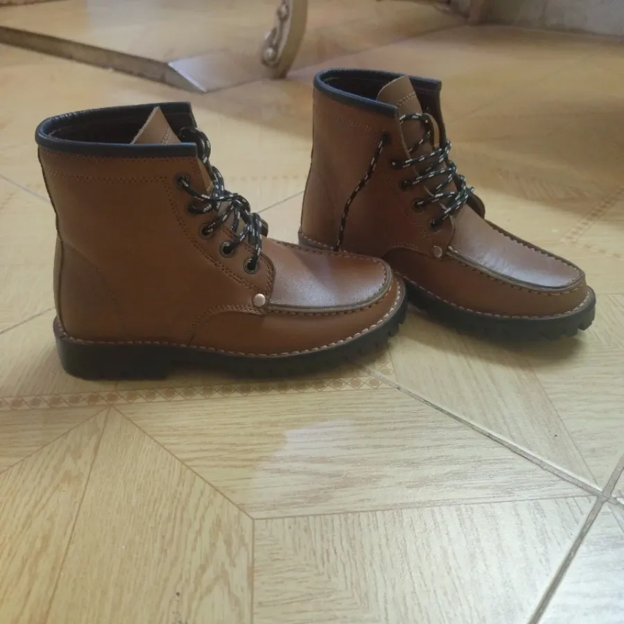 نیم بوت چرم