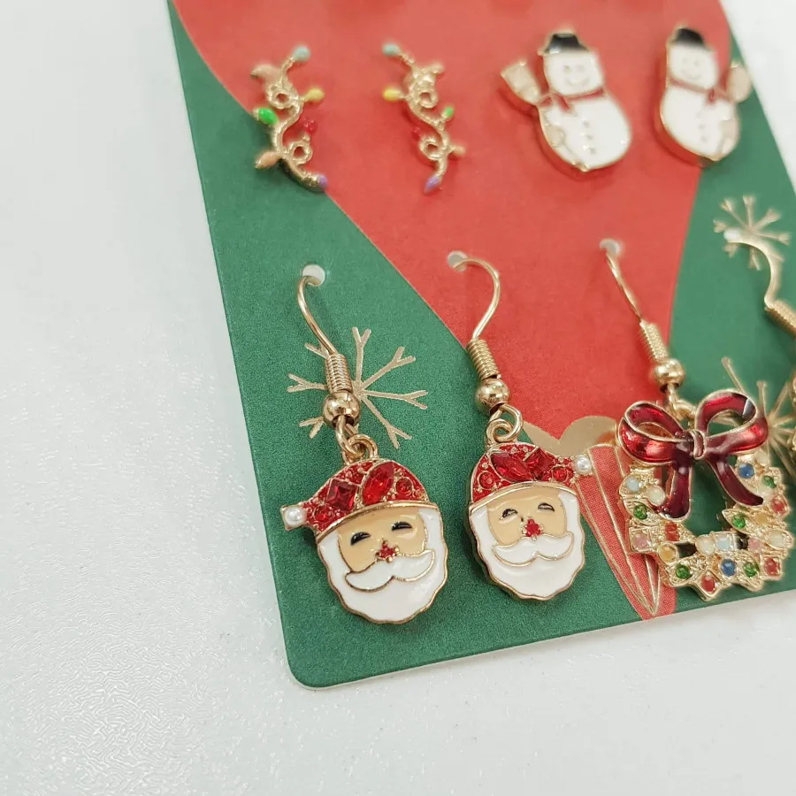 پک اقتصادی گوشواره کریسمس