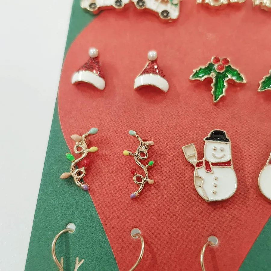 پک اقتصادی گوشواره کریسمس