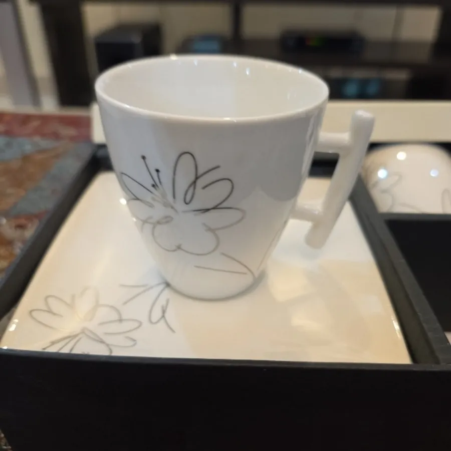 فنجان نعلبکی چینی ورسای