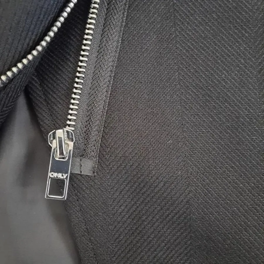 پالتو مشکی برند اونلی