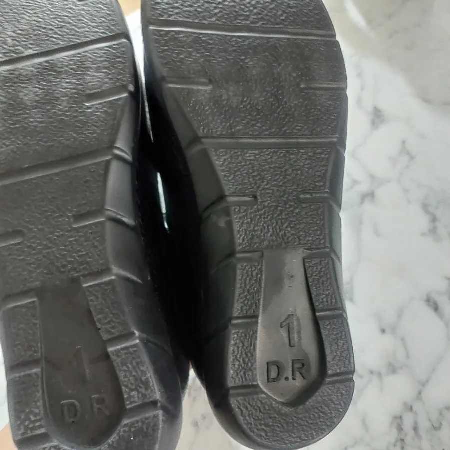 کفش طبی ایرانی